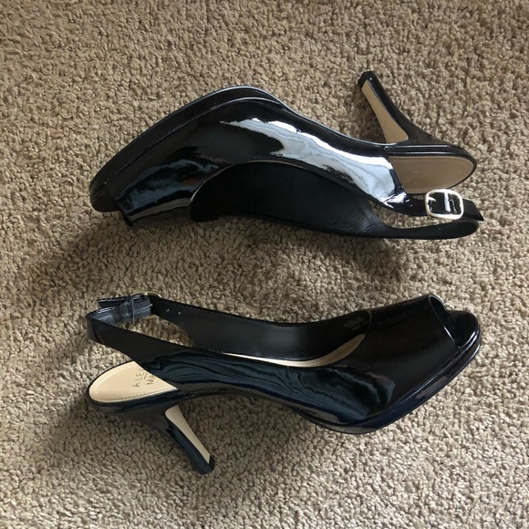 New ALEX MARIE Black Patent Heel - Picture 3 of 4